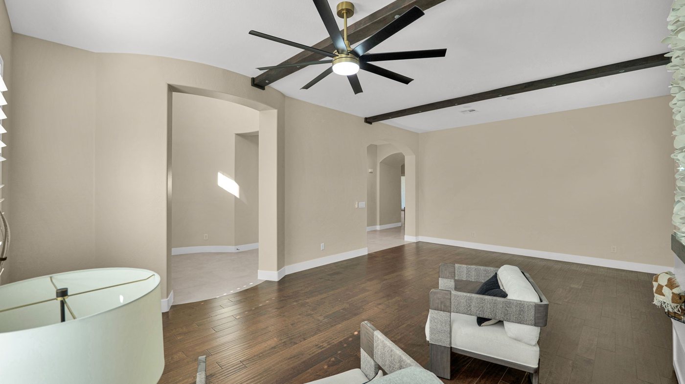 29 web or mls P1276386
