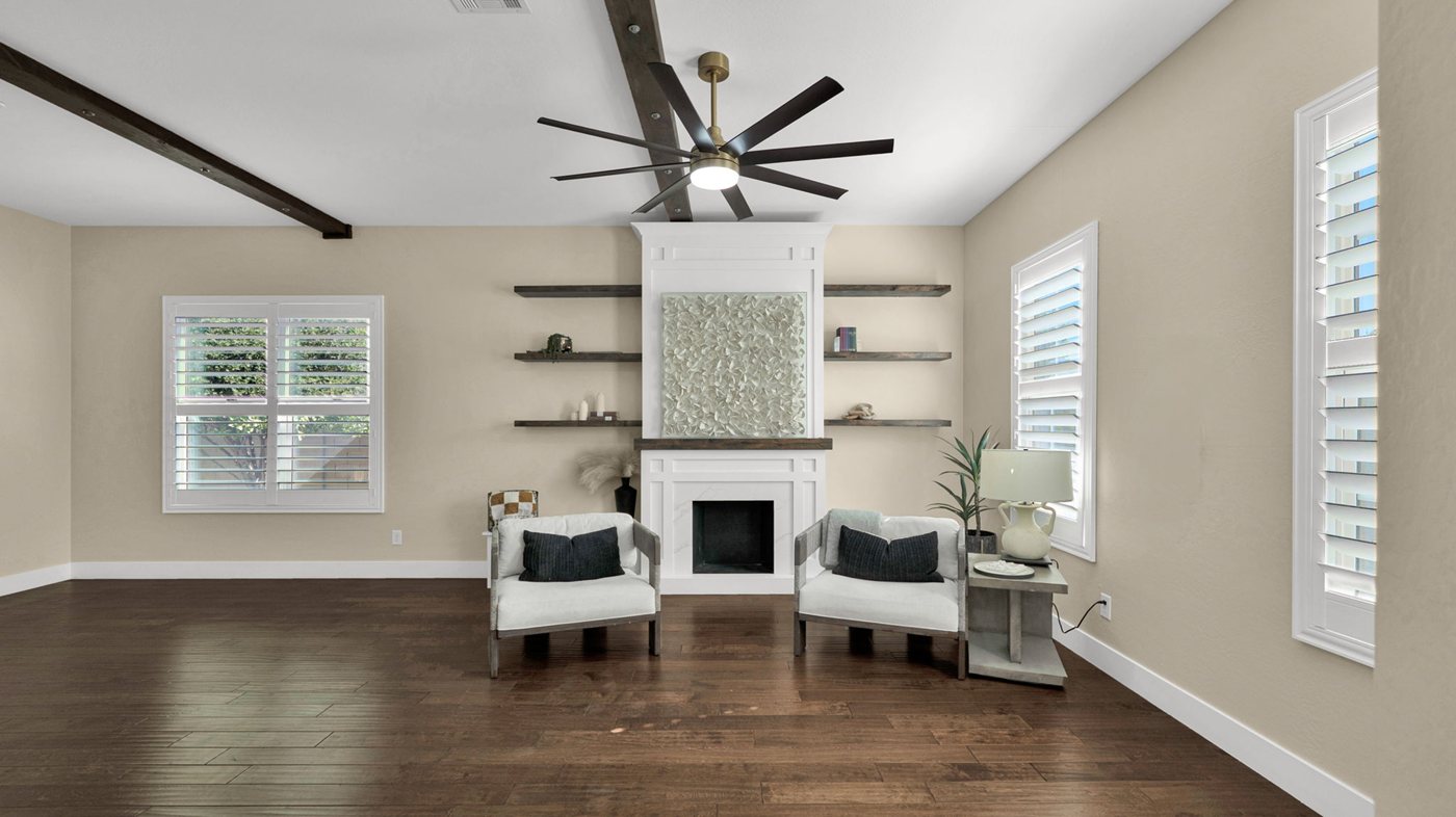 30 web or mls P1276372