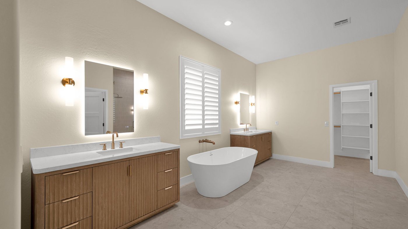 50 web or mls P1276602