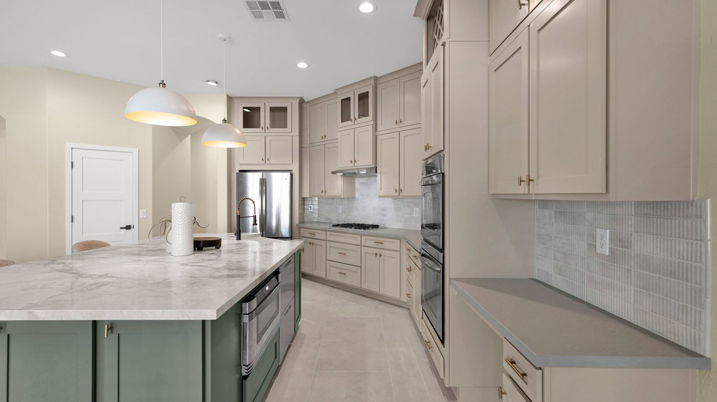 40 web or mls P1276505