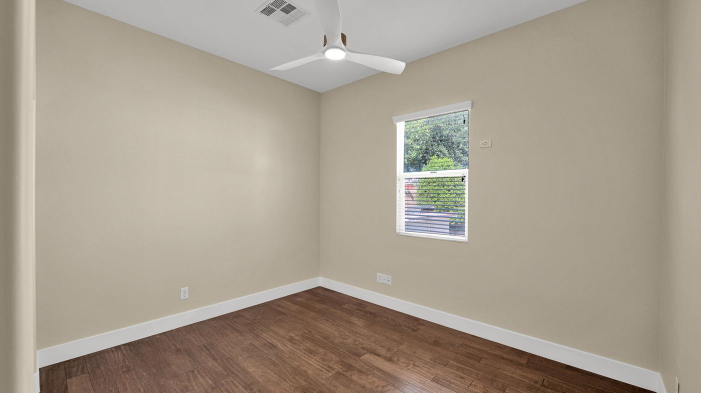 56 web or mls P1276561