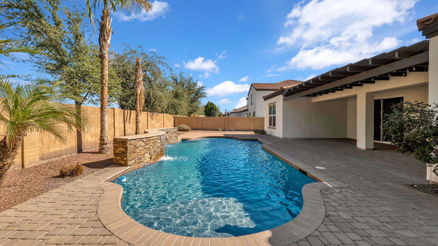 66 web or mls P1276648