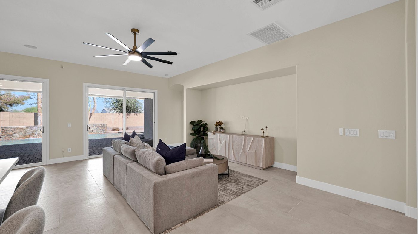 37 web or mls P1276456