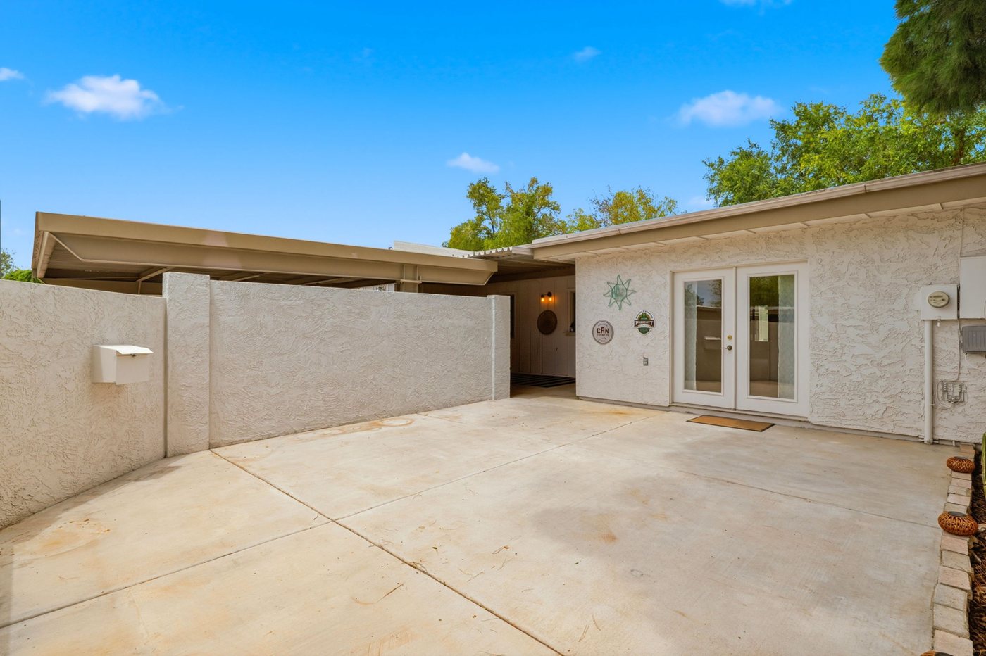 41 web or mls P1677928